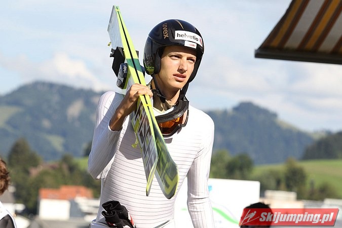 082 Gregor Deschwanden